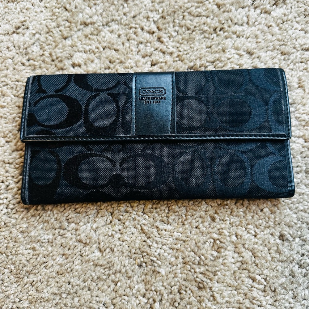 Coach Black Signature Key & Card Holder